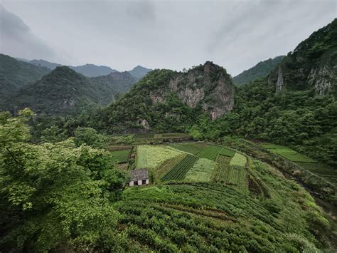 薊縣九山頂哪裏好玩 與其討論山頂的風光，不如聊聊山腳下的美食